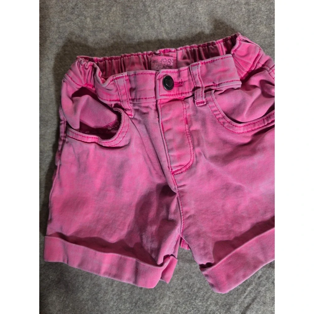 The Childrens Place Girls Pink Denim Shorts Elastic Waist Size 5T Rolled Cuffs